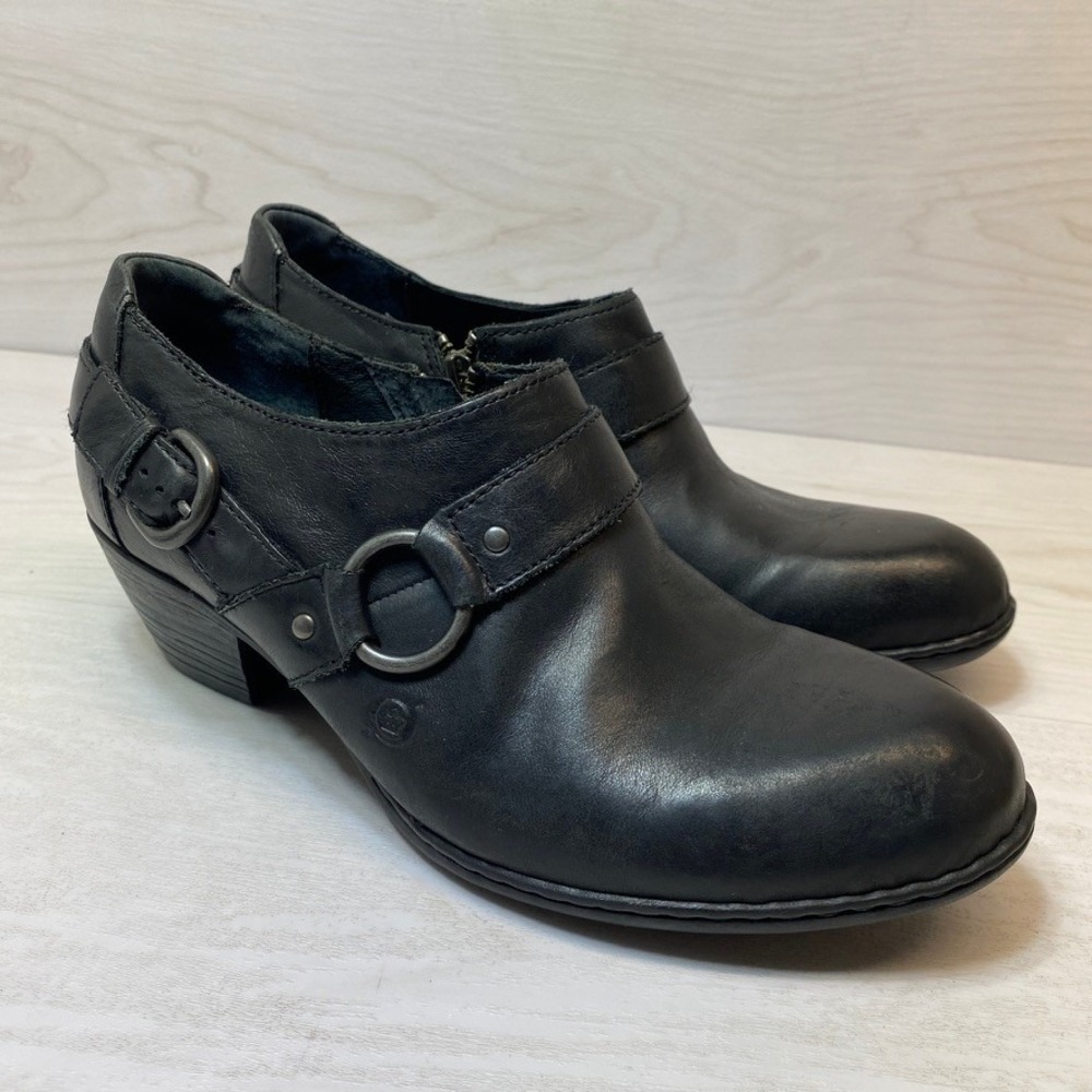 Born Womens 9 Booties Zowy Ankle Boots Black Leather Harness Buckle Zip Heel